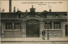 Maison des Soeurs de la Croix - Rue de Vaugirard - Portail d'entrée à Paris 15e