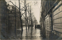 Paris 8e - Inondation du Boulevard Haussmann à Paris 8e