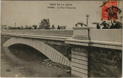Carte postale ancienne Crue de la Seine - Le Pont d'Austerlitz
                                                                     à Paris 12e
                                