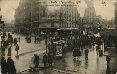 Paris 12e - Boulevard Diderot devant la Gare de Lyon à Paris 12e