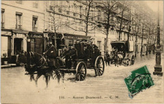 Carte postale ancienne Inondations de Paris, janvier 1910 - Avenue Daumesni
                                                                     à Paris 12e
                                