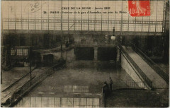 Carte postale ancienne Crue de la Seine - Intérieur de la Gare d'Austerlitz, vue prise du Métro
                                                                     à Paris 13e
                                