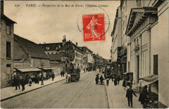 Paris 7e - Perspective de la Rue de Sèvres à Paris 7e
