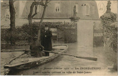 Carte postale ancienne Janvier-février 1910 - Les inondations - Jean Coquelin quittant sa villa de Saint-James
                                                                     à Neuilly-sur-Seine
                                