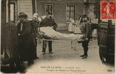 Carte postale ancienne Crue de la Seine - 29 Janvier 1910 - Transport des Malades de l'Hôpital Boucicaut
                                                                     à Paris 15e
                                