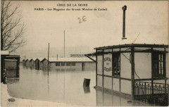 Carte postale ancienne Inondations 1910 Paris Les Magasins des Grands Moulins de Corbeil
                                                                     à Corbeil-Essonnes
                                