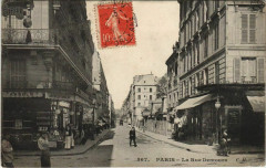 La Rue Demours à Paris 17e