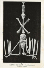Carte postale ancienne Montmartre - Cabaret du Néant - Lampadaire funéraire
                                                                     à Paris 18e
                                