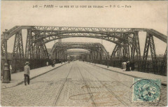 Paris 13e - La Rue et le Pont de Tolbiac -
																					75013 Paris 13e
																			