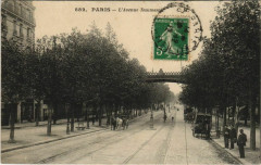 L'Avenue Daumesnil à Paris 12e
