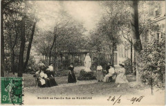 Paris 9e - Maison de Famille rue de Maubeuge -
																					75009 Paris 9e
																			