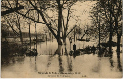 Paris 1er - Au Square du Vert-Galant  à Paris 1er