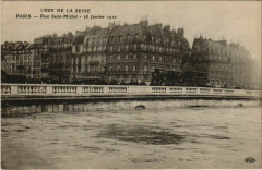 Paris 1er - Pont Saint-Michel  à Paris 1er