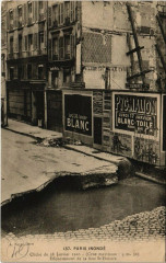 Paris 1er - Effondrement de la Rue St-Honoré  à Paris 1er