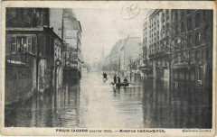 Carte postale ancienne Paris Inondé (Janvier 1910) - Avenue Ledru-Rollin
                                                                     à Paris 12e
                                
