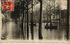 Inondations de Paris (Janvier 1910) - Boulevard Diderot et la Gare de Lyon à Paris 12e