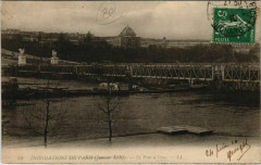 Carte postale ancienne Inondations de Paris (Janvier 1910) - Le Pont d'Iéna
                                                                     à Paris 7e
                                