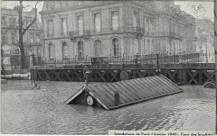 Paris 7e - Inondations de Paris - Gare des Invalides  à Paris 7e