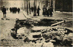 Paris 8e - Après le retrait des eaux, Boulevard Haussmann  à Paris 8e