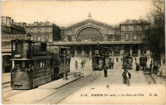 Carte postale ancienne Paris 10e - La Gare de l'Est
                                                                     à Paris 10e
                                