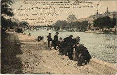 Paris - Au bord de la Siene à Paris