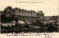 Thouars - Vue générale du Chateau
