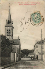 Melun Clocher et rue Saint-Barthelemy France à Melun