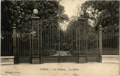 Vaires - Le Chateau - La Grille 