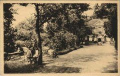Hostellerie du prieure 11 et 13 Rue du Peintre-Sisley