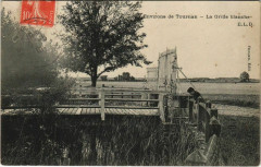 Env. de Tournan - La Grille blanche