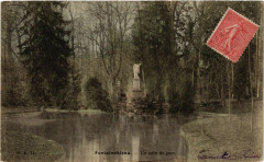 Fontainebleau - Un coin du parc à Fontainebleau