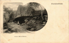 Fontainebleau - Grotte Marie - Therese à Fontainebleau