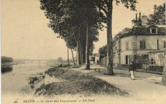Melun Le Quai des Feurneaux à Melun