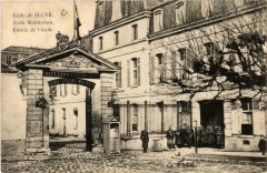 Ecole de Saint-Cyr Porte Maintenon. Entrée de l'Ecole