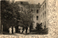 Ecole de Saint-Cyr Les Seraphins