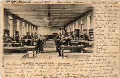 Ecole de Saint-Cyr Une etude