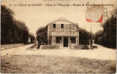 La Celle St-Cloud - Place de l'Ãtang Sec - Routes de Versailles et à Versailles