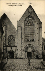 Saint-Arnoult - Facade de l'Eglise