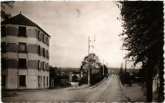 VERNEUILlet - La Route de la Gare