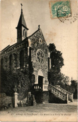 Abbaye de Port-Royal - Le Musée et le buste de Racine