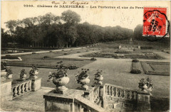Chateau de Dampierre - Les Parterres et vue du Perr