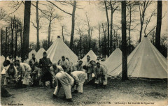 Maisons-Laffitte - Le Camp - La Corvée de Quartier à Maisons-Laffitte