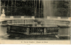 Parc de Versailles - Bosquet des Domes à Versailles