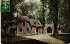 Versailles - Parc du petit Trianon. La Ferme à Versailles