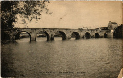 Mantes - Le vieux Pont