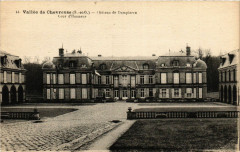 Vallée de Chevreuse - Chateau de Dampierre - Cour d'Honneur à Chevreuse