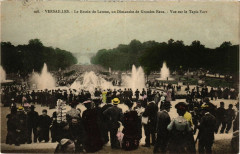 Versailles - Le Bassin de Latone un Dimanche de Grandes Eaux à Versailles