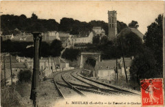 Meulan - Le Tunnel et le Clocher