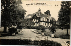 St-Paul - St-Remy-les-Chevreuse à Chevreuse