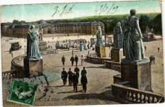 Ed. Aqua Versailles La Cour du Chateau et la Caserne à Versailles